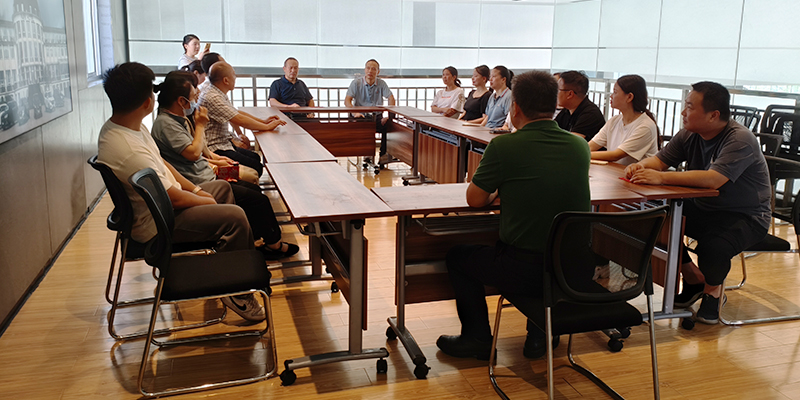 世紀特邦員工留影